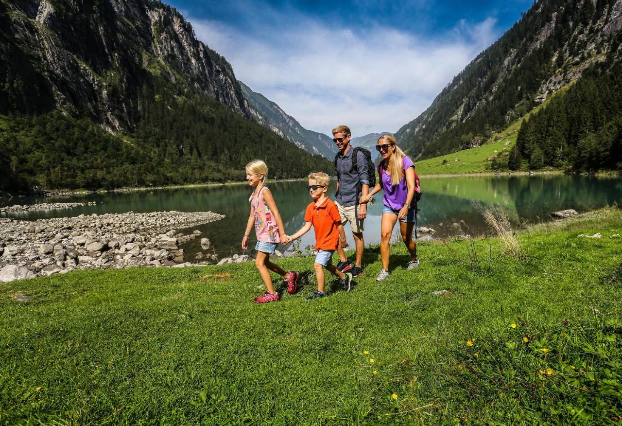 Monas Home Mayrhofen Luaran gambar